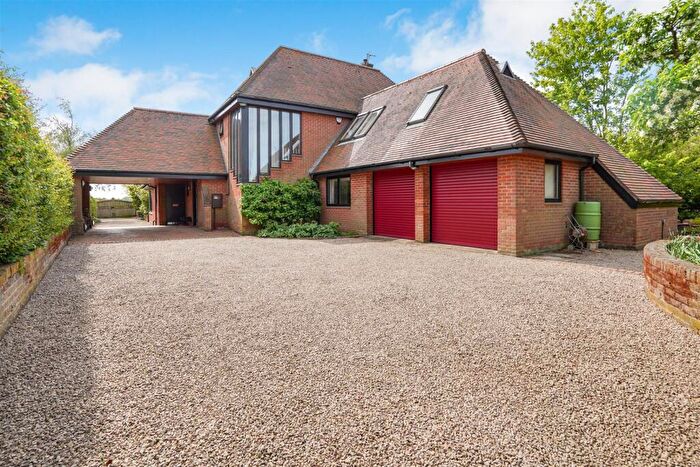 5 Bedroom Detached House For Sale In Main Street, Carlton, CV13