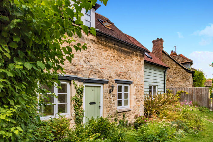 3 Bedroom House To Rent In Sandford-on-thames, Oxford, OX4