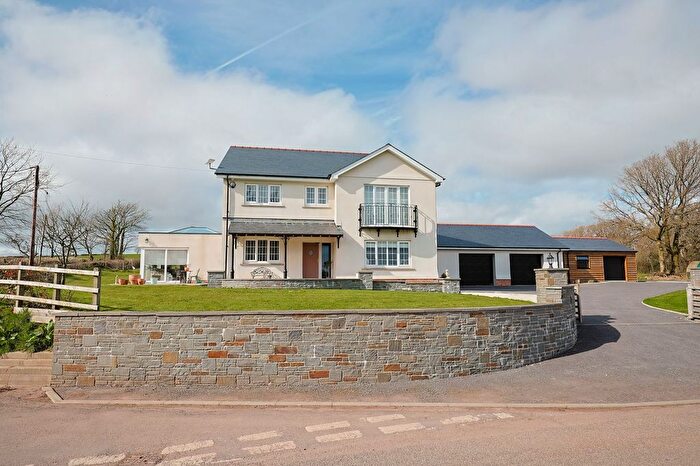 4 Bedroom Detached House For Sale In Pedrheol, Llanddarog, Carmarthen, SA32