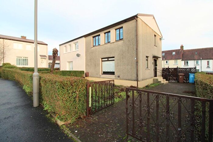 3 Bedroom Semi-Detached House To Rent In Blackburn Square, Barrhead, G78