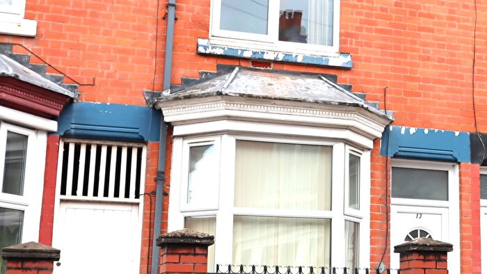 3 Bedroom Terraced House To Rent In Stroud Road, Leicester, LE5