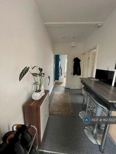 1 Bedroom Flat To Rent In Old Hall Road, Chesterfield, S40