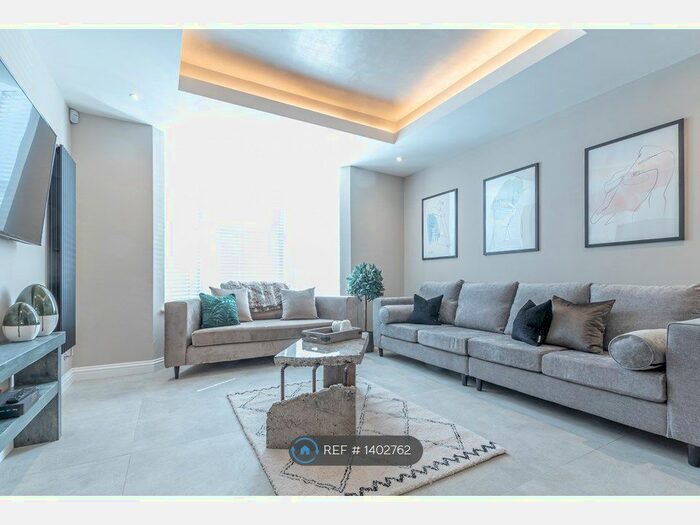 6 Bedroom Terraced House To Rent In Cranborne Road, Liverpool, L15