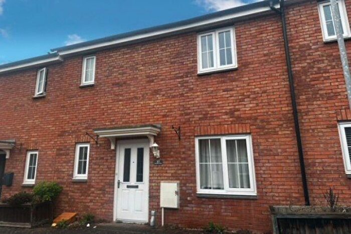 3 Bedroom Property To Rent In Quartly Drive, Taunton, TA1