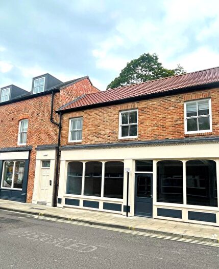 2 Bedroom Flat To Rent In Thistle Green, Stockton-On-Tees, TS18