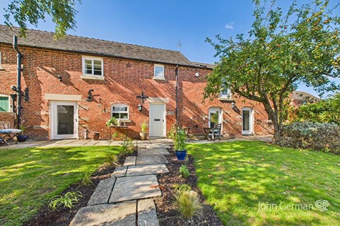 3 Bedroom Barn Conversion For Sale In Derby Lane, Shirley, DE6