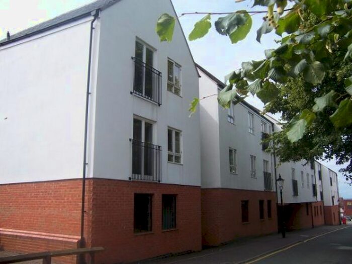 1 Bedroom Flat To Rent In Wood Street, Hinckley, LE10