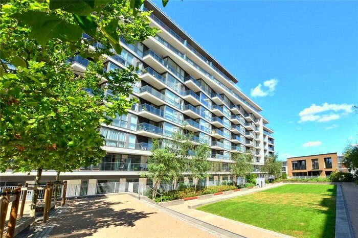 2 Bedroom Flat To Rent In River Gardens Walk, London, SE10