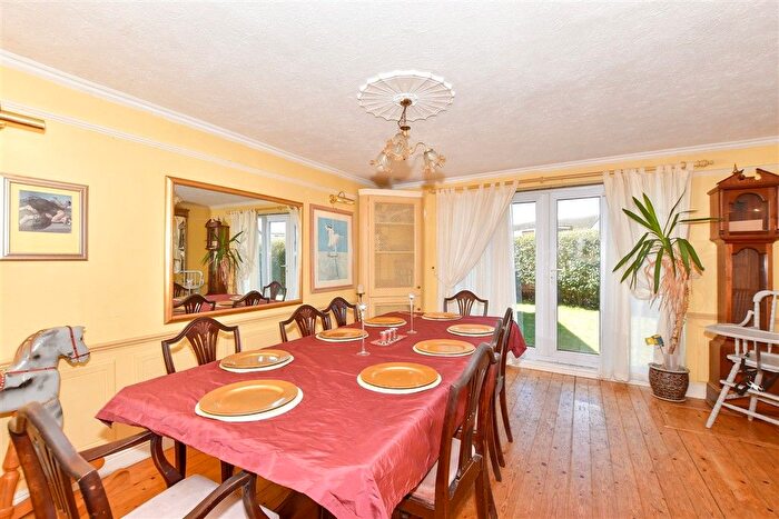 5 Bedroom Semi-Detached House For Sale In Holly Road, St. Mary's Bay, Romney Marsh, Kent, TN29