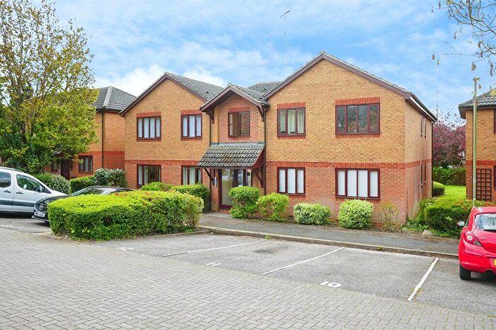 1 Bedroom Apartment For Sale In Parklands, Banbury, OX16