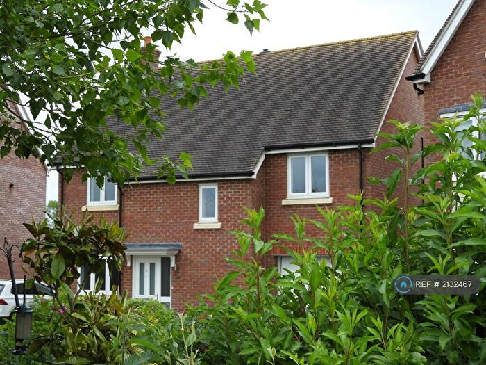 3 Bedroom Detached House To Rent In Jupiter Close, Aylesbury, HP18