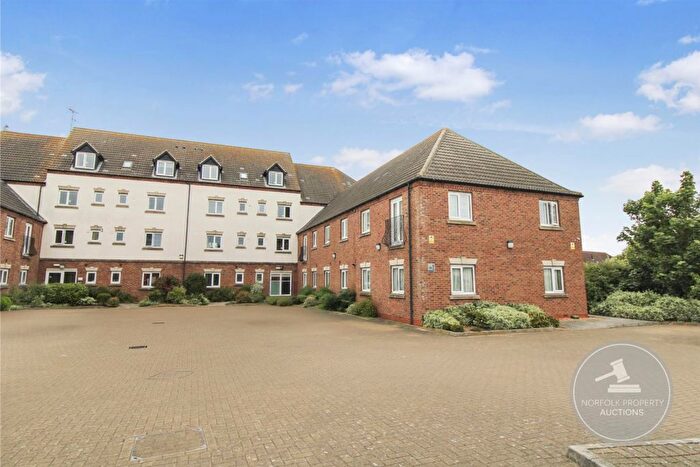 2 Bedroom Flat For Sale In Wisbech Road, King's Lynn, PE30