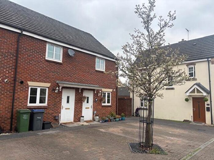 2 Bedroom House To Rent In Peregrine Court, Calne, SN11