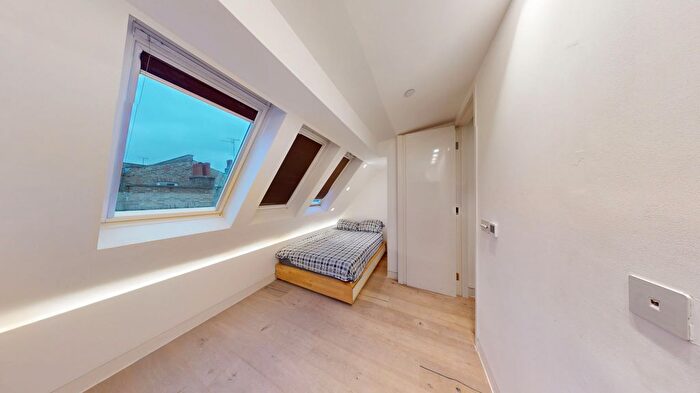 1 Bedroom Flat To Rent In Shirland Mews, London, W9