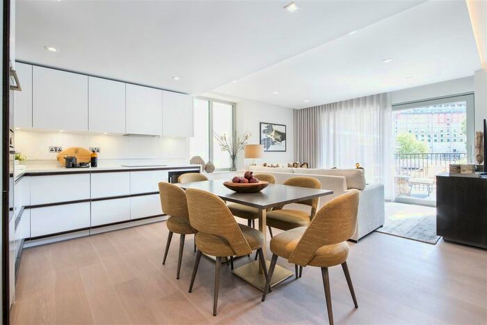 2 Bedroom Flat To Rent In Edgware Road, London, W2