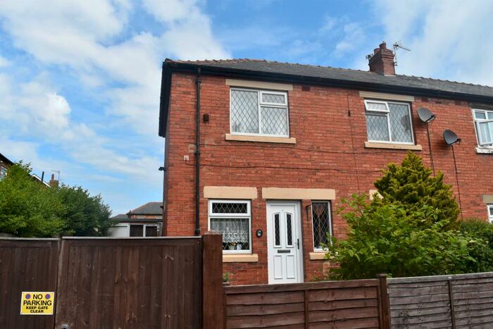 3 Bedroom End Of Terrace House To Rent In Wakeman Road, Ripon, HG4