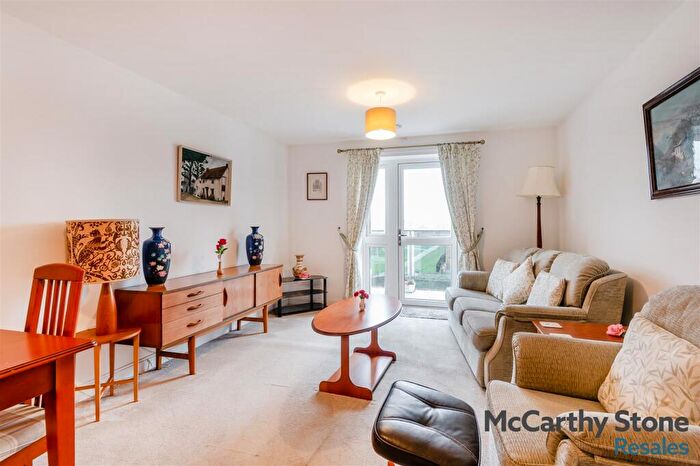 2 Bedroom Apartment For Sale In Cranberry Court, Kempley Close, Peterborough, PE7