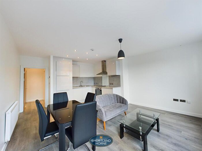 1 Bedroom Apartment To Rent In John Thornton House, The Burges, CV1