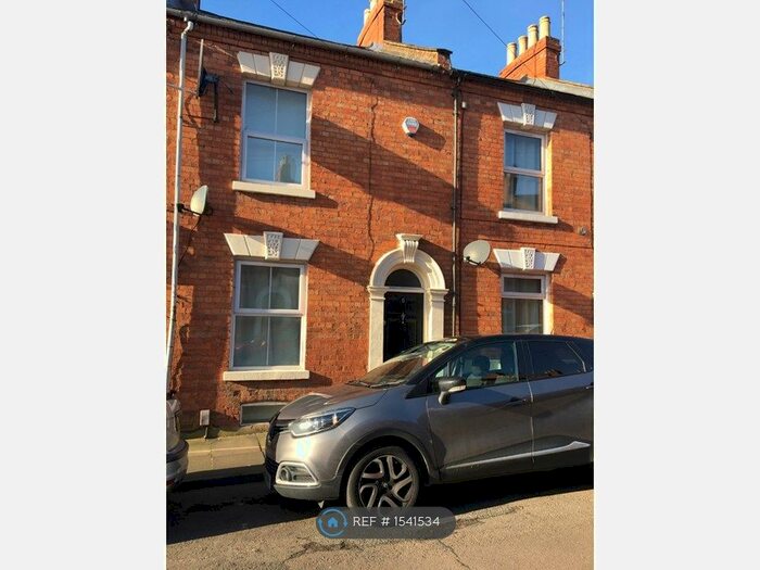 3 Bedroom Terraced House To Rent In Alexandra Road, Northampton, NN1
