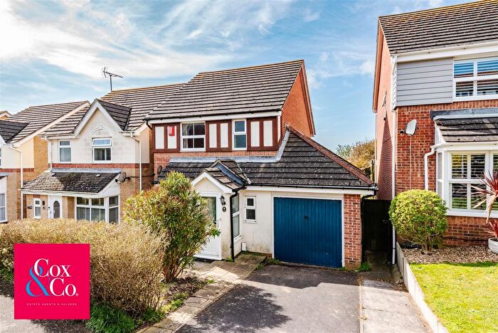 3 Bedroom Property For Sale In Sheppard Way, Portslade, BN41