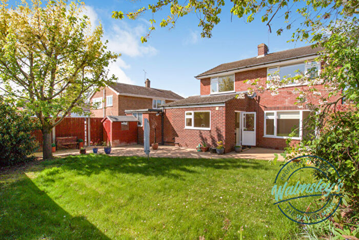 3 Bedroom Detached House For Sale In Woodfield Road, Earlsdon, Coventry, CV5