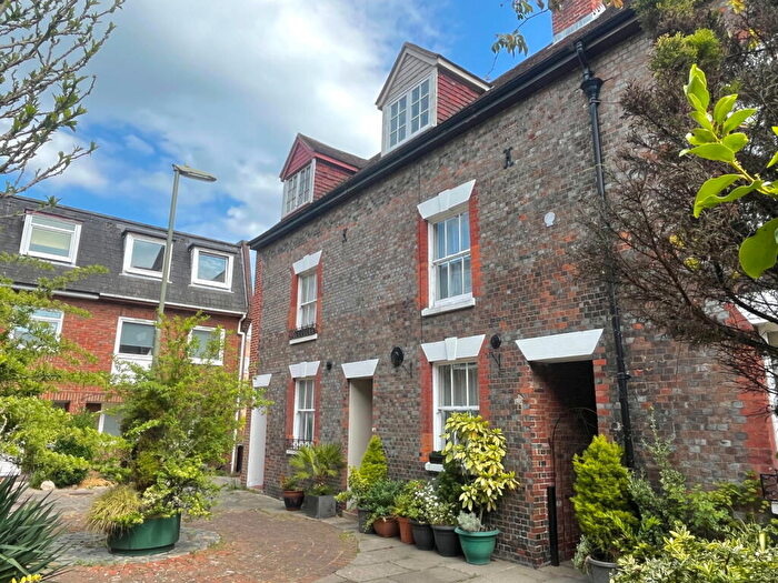 3 Bedroom Terraced House For Sale In Seahorse Walk, Gosport, PO12