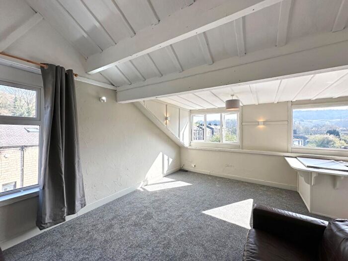 1 Bedroom Apartment To Rent In B Nelson Street, Todmorden, OL14