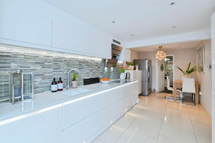 4 Bedroom Semi-Detached House For Sale In Poplar Close, Poole, BH15