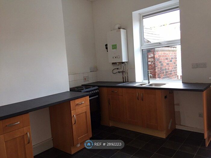 2 Bedroom Terraced House To Rent In Dovercourt Road, Rotherham, S61