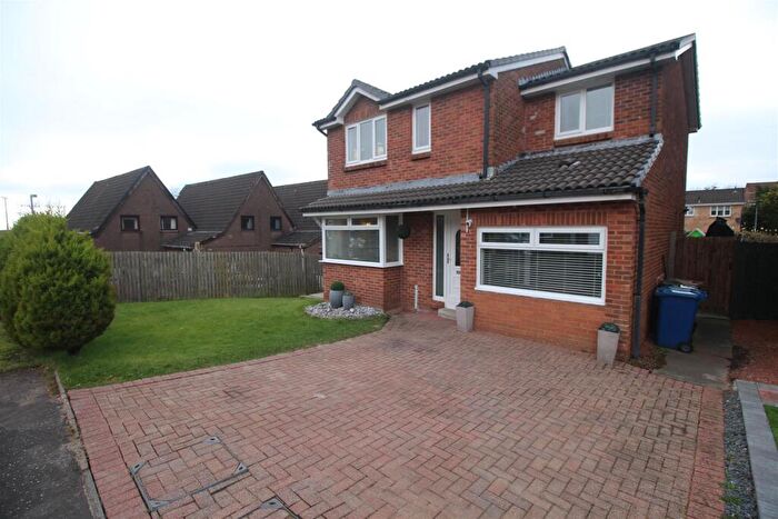 4 Bedroom Detached House For Sale In Mount Stuart Drive, Wemyss Bay, PA18