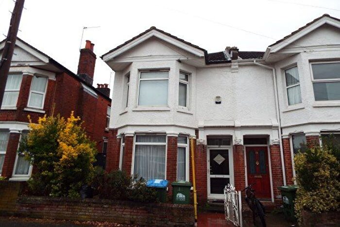 4 Bedroom Property To Rent In Devonshire Road, Southampton, SO15