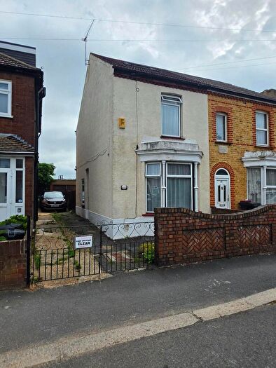 2 Bedroom Semi-Detached House To Rent In Melville Road, Rainham, RM13