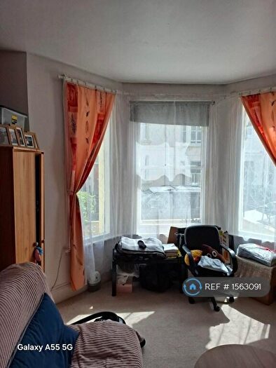 1 Bedroom Flat To Rent In Lansdowne St, Hove, BN3