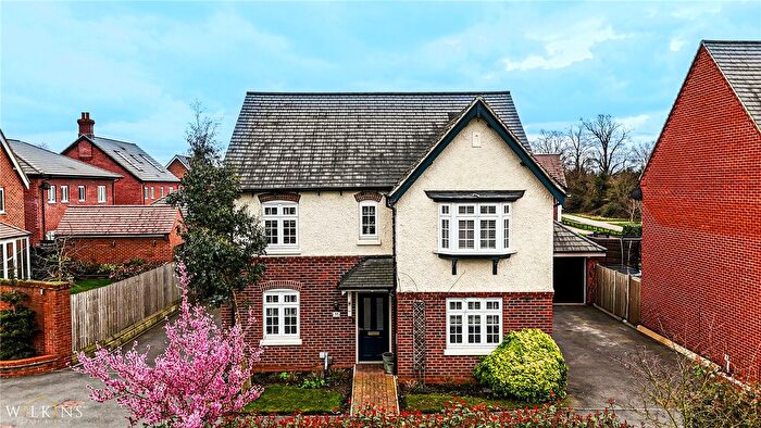 4 Bedroom Detached House For Sale In Watitune Avenue, Nuneaton, Warwickshire, CV10