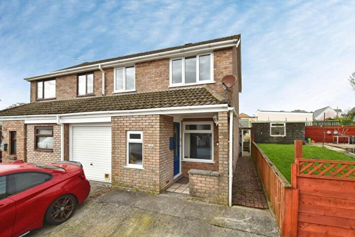 3 Bedroom Semi Detached House For Sale In Teglan Park, Tycroes, Ammanford, Carmarthenshire, SA18