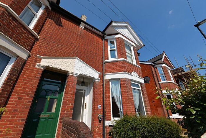 2 Bedroom Flat To Rent In Norfolk Road, Southampton, SO15