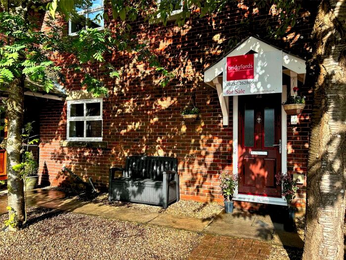 3 Bedroom Terraced House For Sale In Spring Mews, Whittle-le-Woods, Chorley, Lancashire, PR6