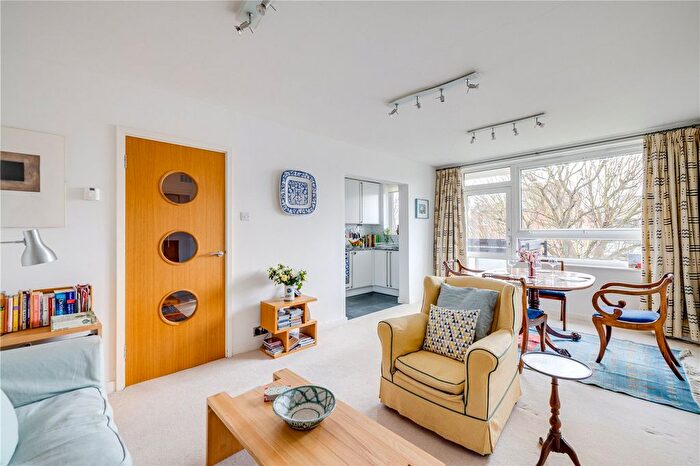 1 Bedroom Flat For Sale In Ranelagh Gardens, London, SW6