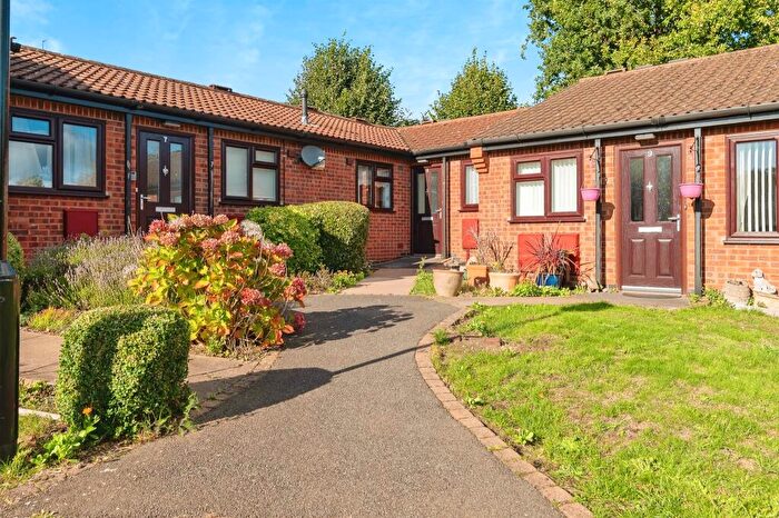 2 Bedroom Terraced Bungalow For Sale In Rosemary Close, Nottingham, NG8