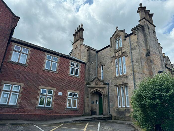 1 Bedroom Flat To Rent In The Woodlands, Birkenhead, CH41
