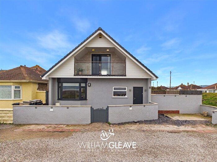 3 Bedroom Bungalow For Sale In The Promenade, Kinmel Bay, LL18