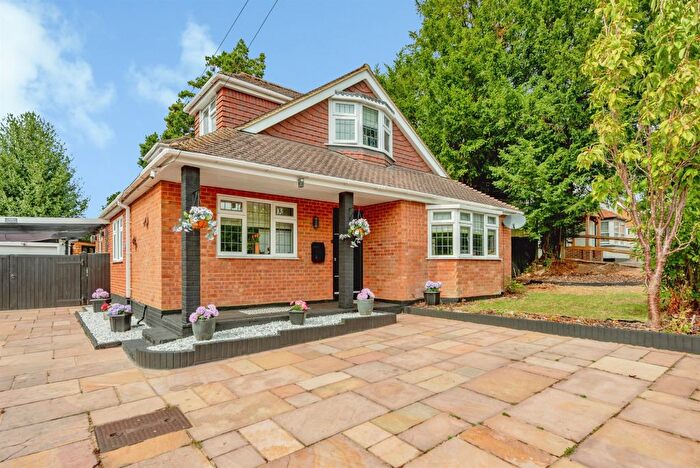 4 Bedroom Detached House For Sale In Church Road, Copthorne, Crawley, RH10
