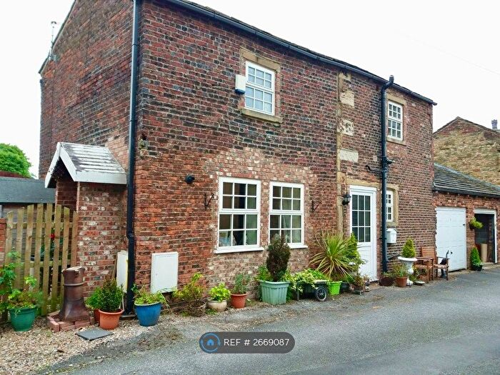 2 Bedroom Detached House To Rent In The Smithy, Gomersal, Cleckheaton, BD19