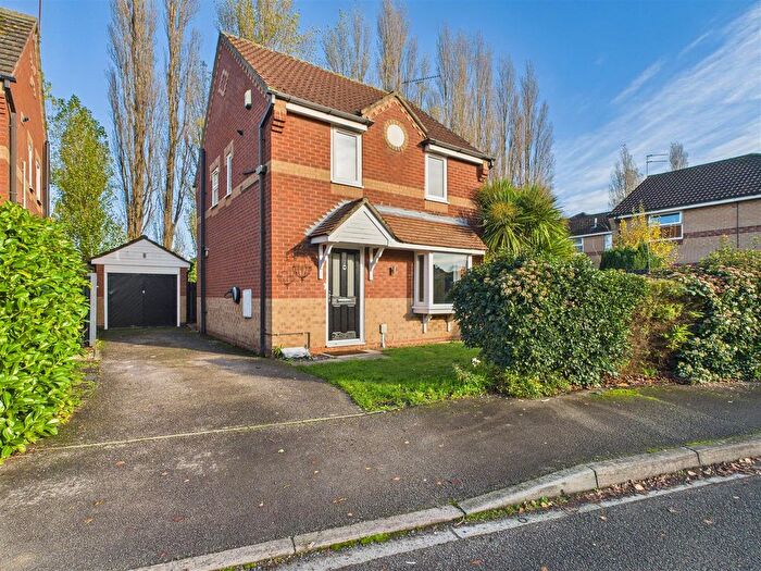 3 Bedroom Detached House To Rent In Blackburn Avenue, Brough, HU15