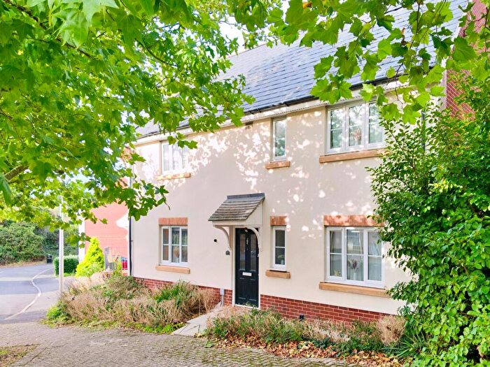 3 Bedroom Semi Detached House For Sale In Rhos Ddu, Penarth, CF64