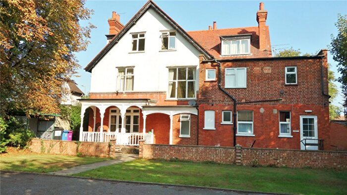 1 Bedroom Flat To Rent In Bath Road, Maidenhead, Berkshire, SL6