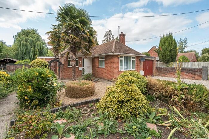 3 Bedroom Detached Bungalow For Sale In Stadhampton, Oxfordshire, OX44