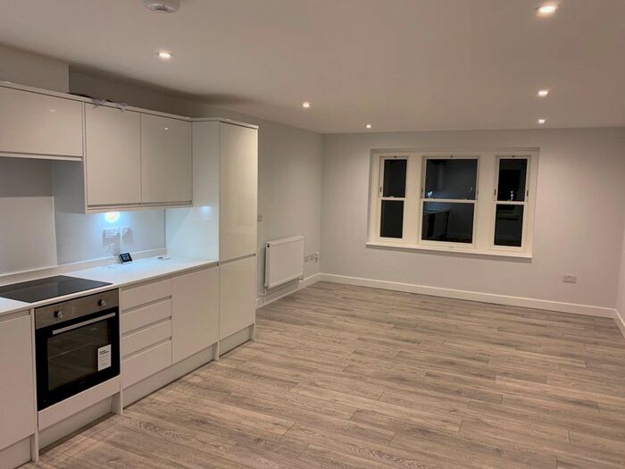 2 Bedroom Maisonette To Rent In Saxon Road, Faversham ME13