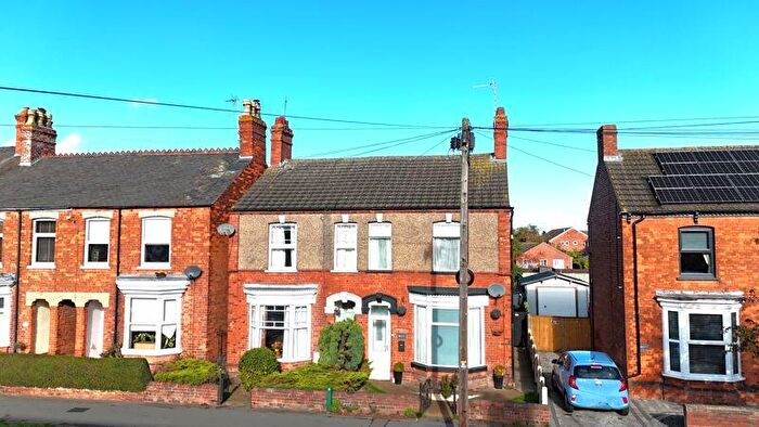 3 Bedroom Semi-Detached House For Sale In Keddington Road, Louth, LN11
