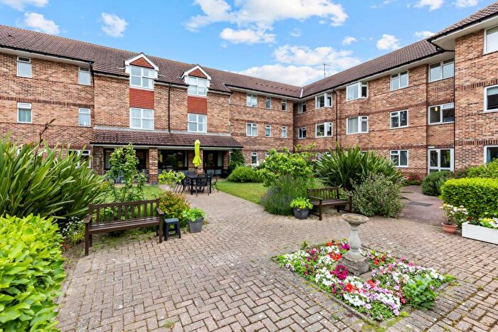 1 Bedroom Flat For Sale In Kings Hall, Park Road, BN11